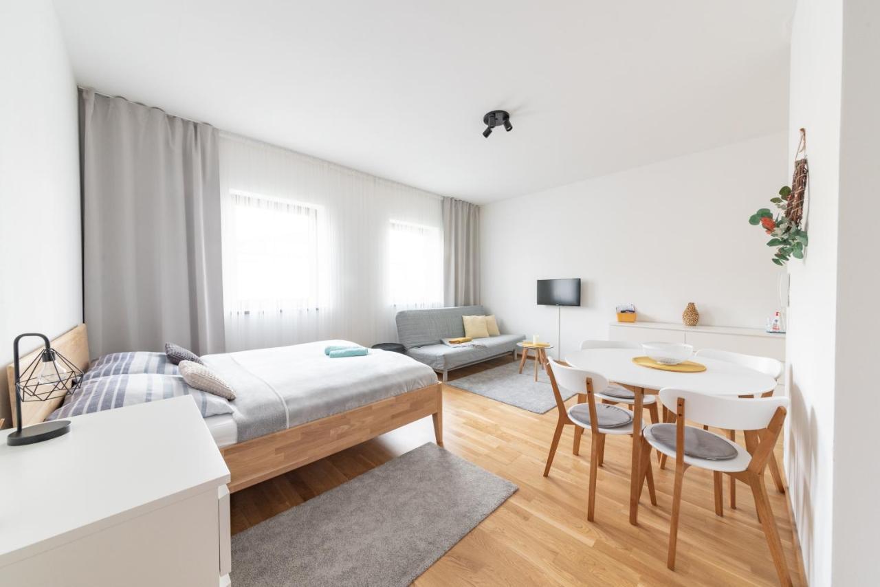 Destne Apartment *